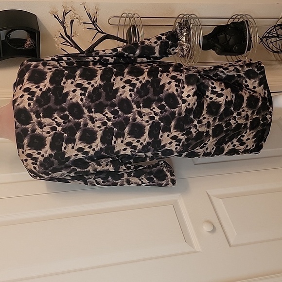 Zara Animal Print Shift Dress, Drop Waist with Side Tie.  Midi Length, Size M - Picture 5 of 12